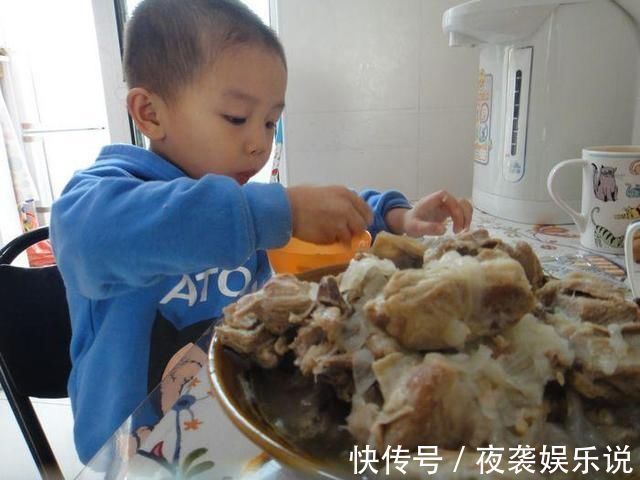 妈妈带|儿科主任3种食物会导致孩子长不高,你家孩子中招了吗