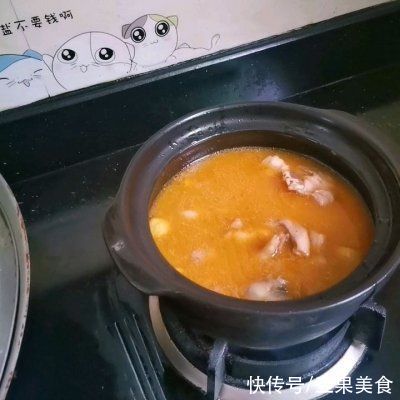 板栗闷鸡中午刚做完,晚上又想吃了