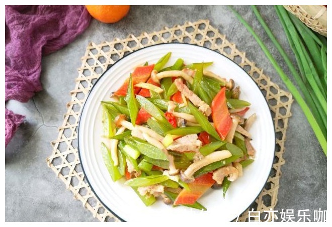 食材|补铁是猪肝的2倍,是菠菜的25倍,只需简单炒一炒,补铁效果1