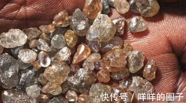 中国人 非洲人非常纳闷:为什么我们钻石这么“便宜”,中国游客却不买?