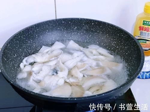 冬天，吃鸡肉鸭肉不如它，简单炒一炒，提高智力，孩子要多吃