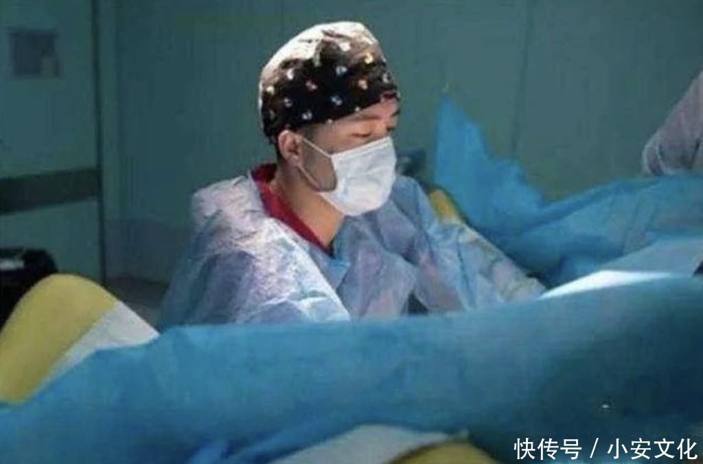 医护人员|孕妈进入产房,通常会经历3件“尴尬事”,第三件事让孕妈脸红