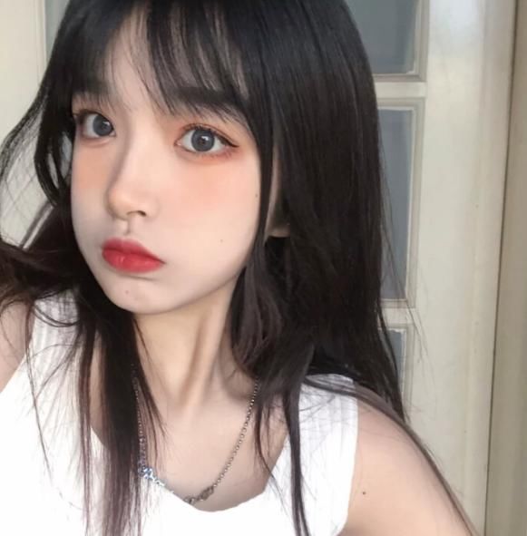 补水|女生想要鼻子光滑挺拔,这3点不容忽视,否则草莓鼻会紧随其后