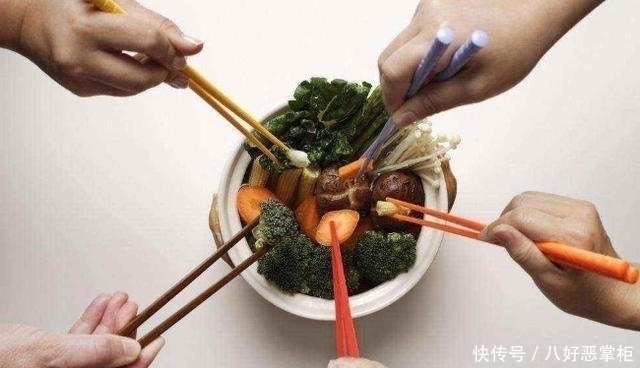 胃痛|幽门螺杆菌怕1种水,你若爱喝,胃痛胃酸远离你,胃越来越好