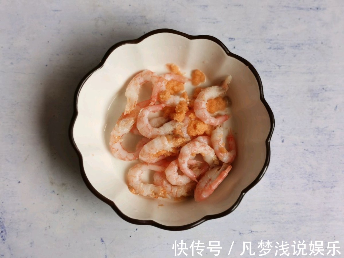 吃西餐|酸酸甜甜,茄汁甜虾意面,学会它,在家也能快速吃西餐!