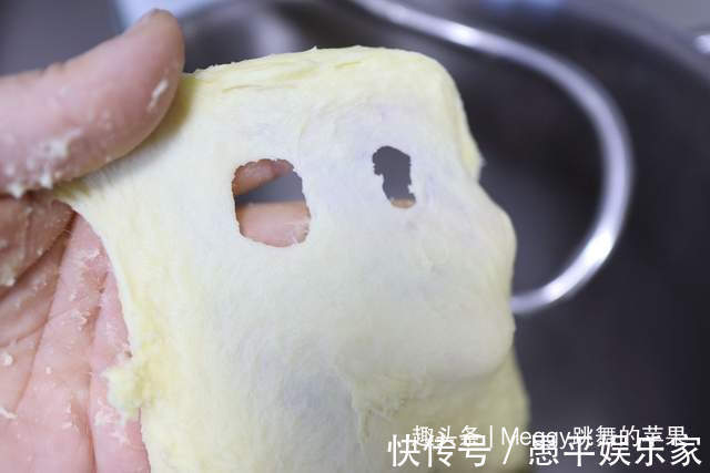 面片|百吃不厌的肉松面包卷,12分钟出炉真省事,早餐可要有口福了
