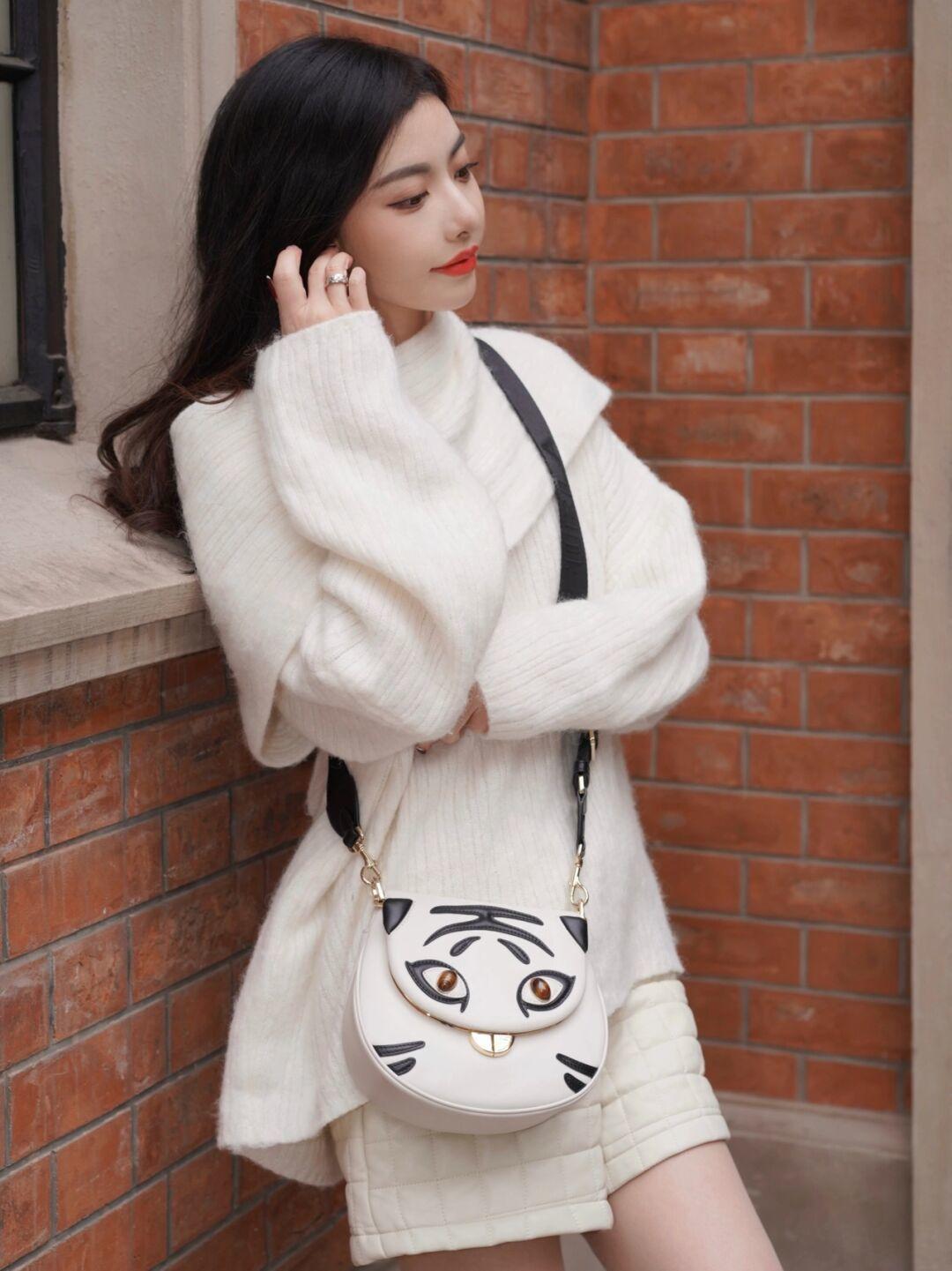 优雅 普通毛衣穿不出质感?看看这些搭配方式,优雅温柔又高级