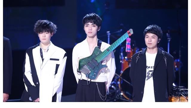 淘汰|《好声音》11强对战名单出炉：冠军选手遭淘汰，网友质疑有剧本