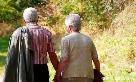 夫妇|“用养孩子的钱养老”,我国首批丁克已逾60,他们现在过得如何