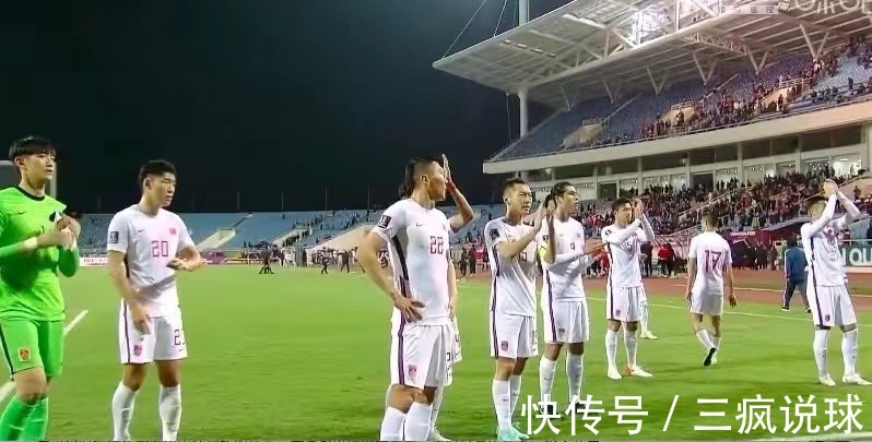 李霄鹏|麻烦了!名记爆料国足输越南内幕:有球员故意摆烂,根本不想赢