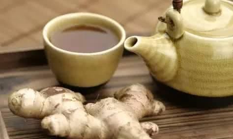 生姜|生姜加一寶,一種新的吃法,治頭疼,體內(nèi)再也沒濕毒