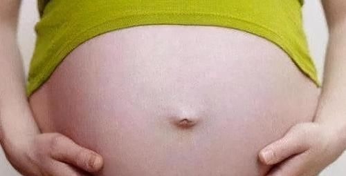 孕妇|为啥有的孕妇肚脐会凸出来有的却凹进去了？医生不说，孕妇要知道
