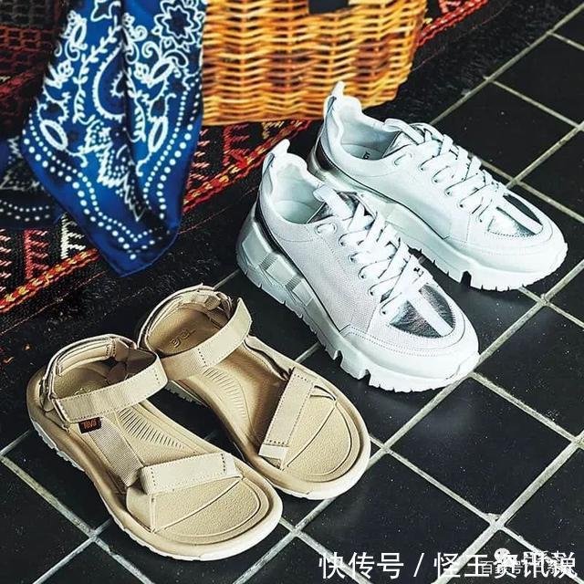  厚底鞋|小个子穿平底鞋也能显高！记住这6点