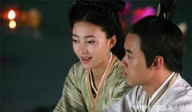 巅峰|此女一婚嫁了个傻子,二婚直接当皇后,被废9次又重新爬到巅峰