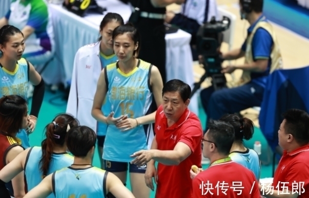 全运|王宝泉主动变阵!陈博雅差点导致丢局,李盈莹对角依然是难题