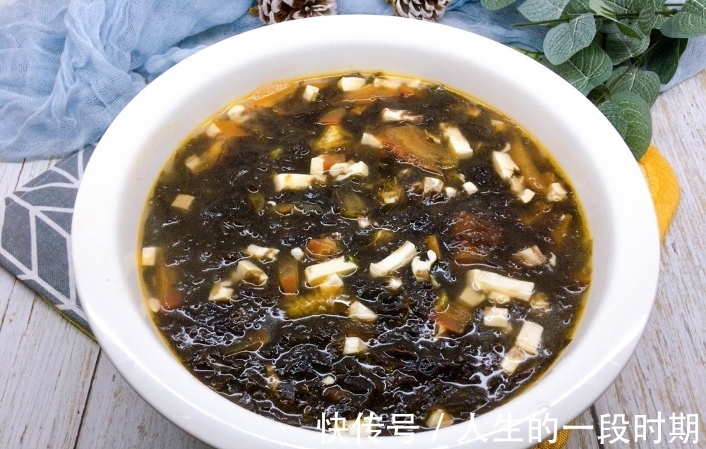 番茄|皮肤干燥润肤喝这汤,一周4次肌肤水嫩,滋养皮肤又暖身