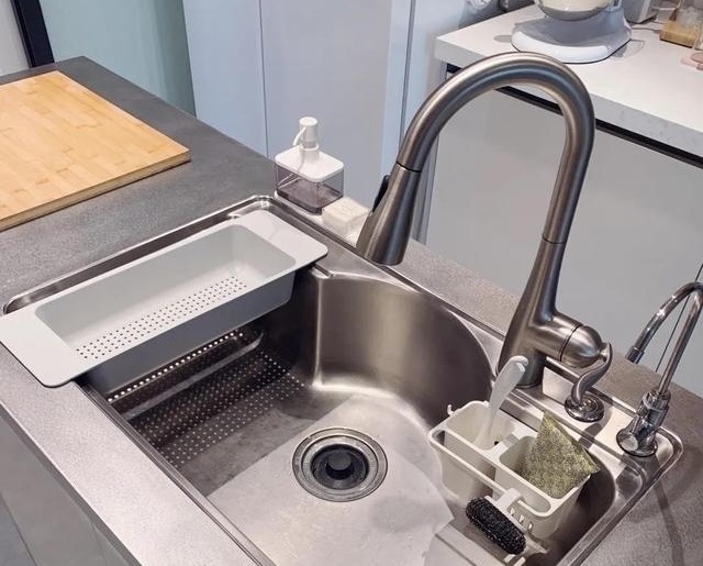 大单|住了3年的家,发现厨房水槽5个痛点,这样一改装,台面清清爽爽