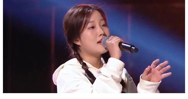 張碧晨|《好聲音2021》首播收視登頂，八位導(dǎo)師喧賓奪主，學(xué)員特色不明顯