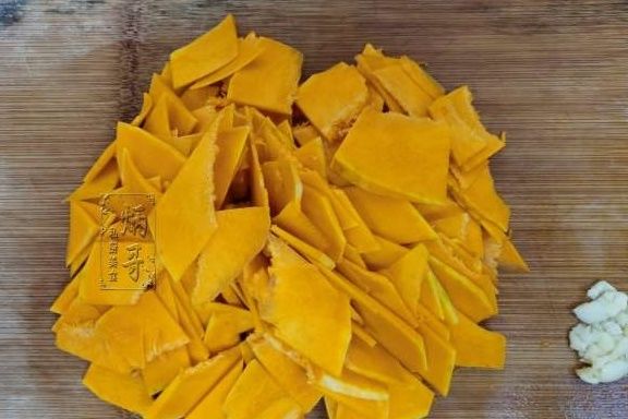 营养|它是最“低调”的菜，富含叶酸营养极高，炒着吃最香，很多人不懂