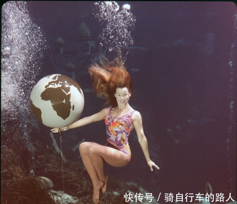 美丽|老照片 1959年美国水下舞蹈表演 美丽的美人鱼