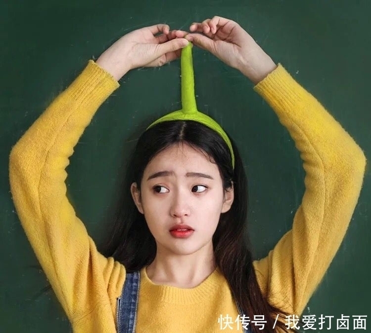 cc霜|女生涂底妆时,记得避免这四个低级错误,容易卡粉还超显老