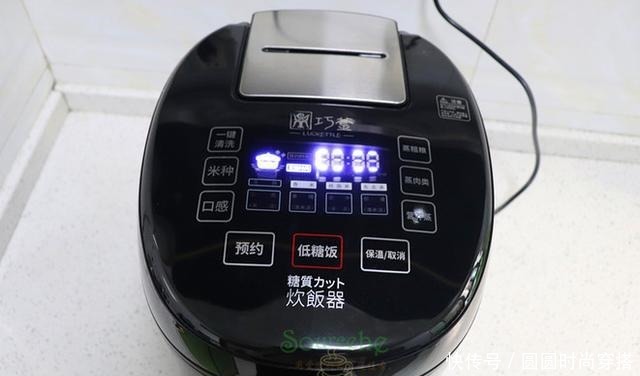 莲子和此物是绝配,养胃一把手,滋润胃部,经常胃不舒服要多食!