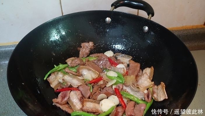 软嫩|不管炒啥肉,不能直接下锅!大厨:记住3点,肉软嫩入味,不粘锅