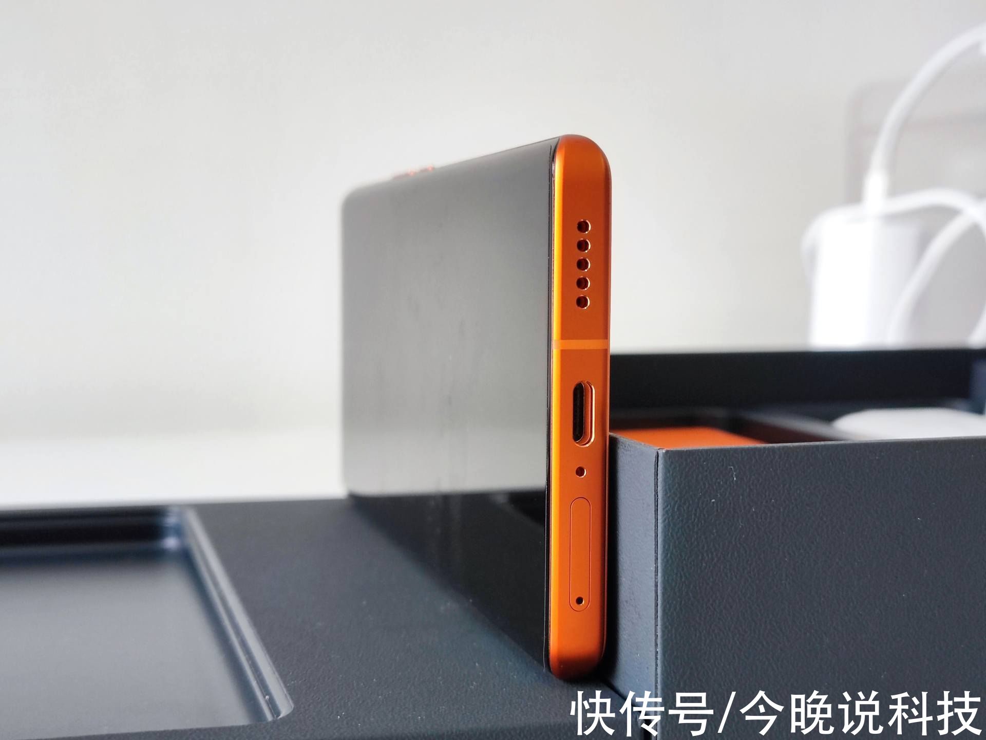 整机|蓝厂在产品细节和品质方面是个“强迫症”？X70 Pro+旅程版图赏