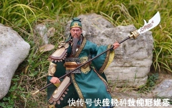 |沙雕动画，搞笑：误入邻居家的草厕，这情况是解释不清了！