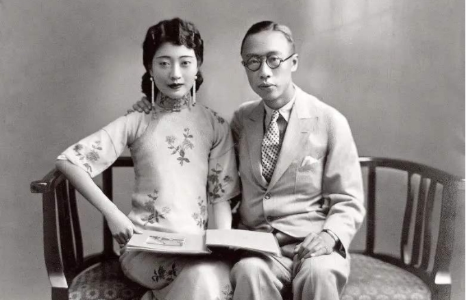 伺候|清朝最后一位太监的口述,夜里伺候主子时,鞋底必放一物