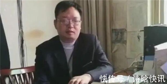 将进酒$他当年以状元身份入清华,被人们称为天才少年,后却在小区当保安