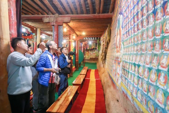 古刹|德格千年古刹壁画上藏着的秘密,被科考专家“揭开”