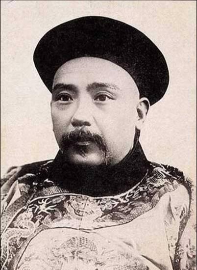 丫环|把二姨太的两个丫环一起收了,主仆三人怎么排序,袁世凯我有办法