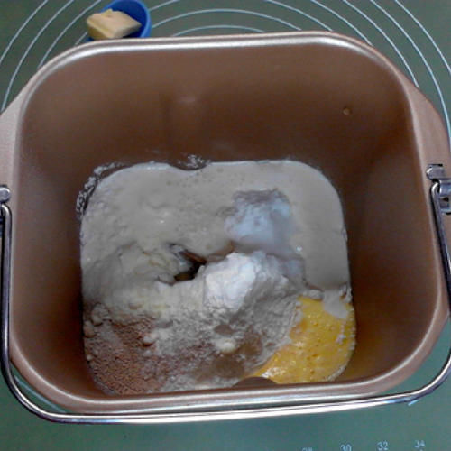 迷你香葱芝士火腿小方包，葱香浓郁，味道不错哦