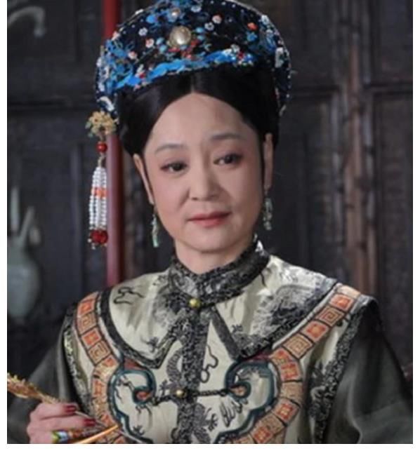 综艺|62岁刘雪华综艺首秀，自曝长年独居，需要24小时开着电视才安心