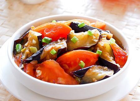 茄子与它一起吃，扫清体内一切毒素，赶紧告诉家人这样吃！