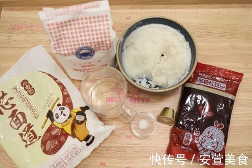 快过年了，教你用1块面做3种酥皮点心，菊花酥桃花酥漂亮又好吃