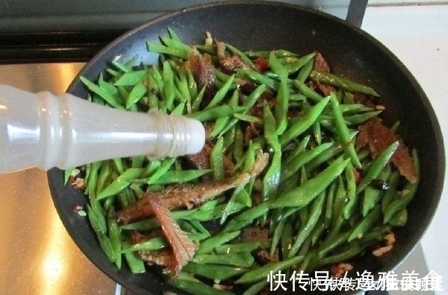 黑木耳|天然“阿司匹林”被找到了,每天吃一点,血管干净,远离高血脂!