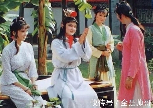 宝玉@贾宝玉后来混得有多惨?只看作者笔下袭人和晴雯的娘家便知