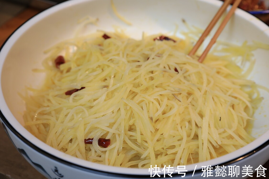 夏天|夏天到了，分享6道凉拌菜的做法，清爽开胃不油腻，吃着比肉过瘾