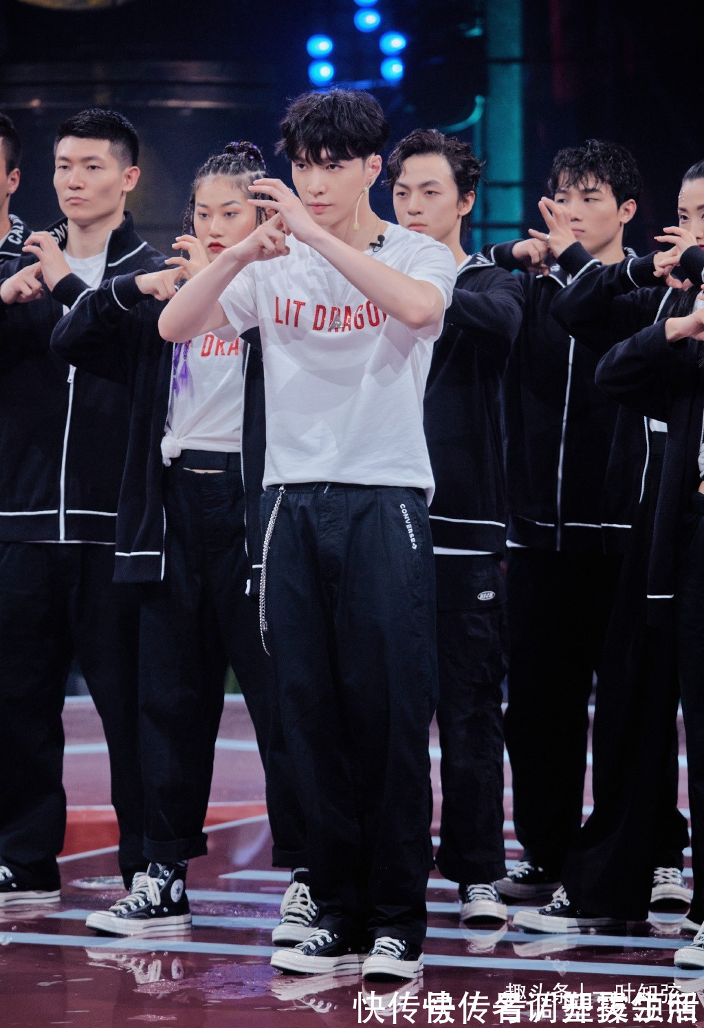 张艺兴|去年街舞张艺兴NO1，期待今年《这就是街舞4》核兴武器的表现