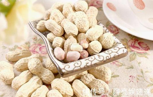 维生素e|吃了一个小时花生后,你最好不要碰这种食物,看完后告诉周围的人