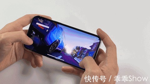 卡牌游戏|折叠屏才是真正的游戏手机？OPPO Find N内外屏同时挑战八大游戏