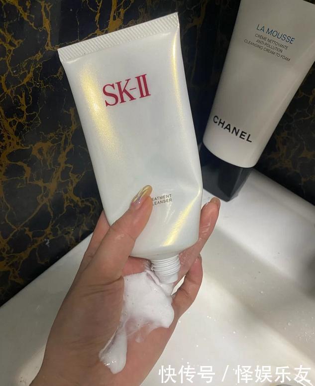 盘点几款好用的氨基酸洗面奶，温和洁面不伤肤，适合各种肌肤