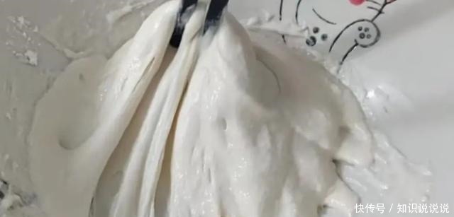  烤箱别再闲置着了，跟着我学做蒜香面包，疏松香软蒜香淡然