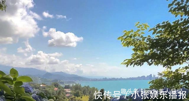 半身裙 越简单越挑人,极简风的正确“穿搭之道”,日本博主示范给你看