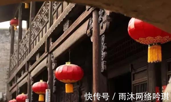 皇城|他深受康熙器重却“以下犯上”，在老家盖了一个“故宫”！