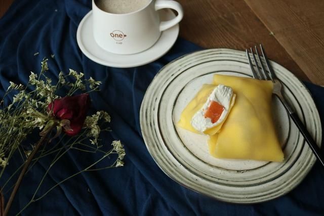 甜品|木瓜怎么做更好吃，学着做木瓜班戟，享受午后的下午茶时光吧