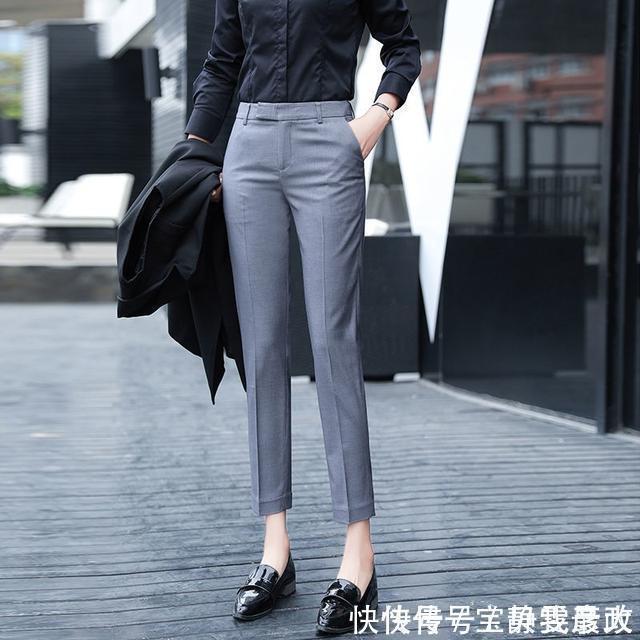 小衫|最近火了一种裤子,叫“烟管裤”,显瘦有气质,搭风衣小衫特合适