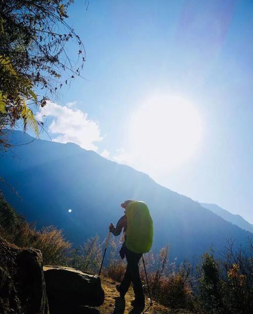 想到|中国女孩暴走尼泊尔，怒爬喜马拉雅山，拍下你不曾想到的画面